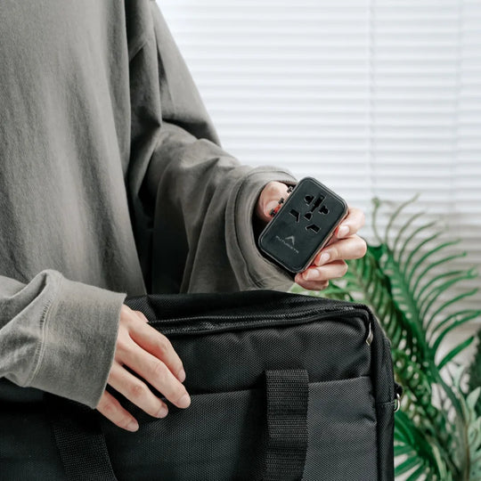 TravlMate 70W Universal Travel GaN Charger - International Adapter