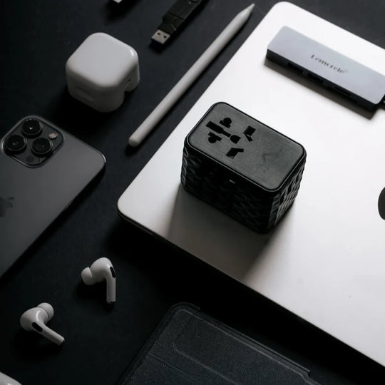 TravlMate 70W Universal Travel GaN Charger - International Adapter