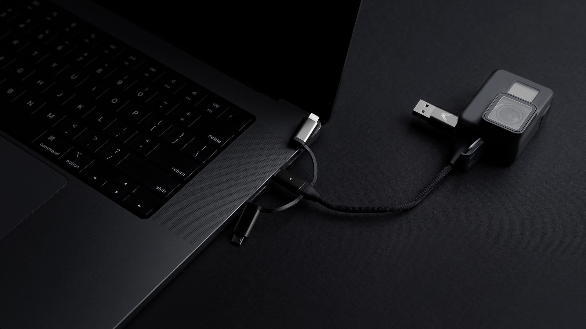 Zeus-X vs InCharge X: 6-in-1 Universal Cable Compared – Futurizta Tech