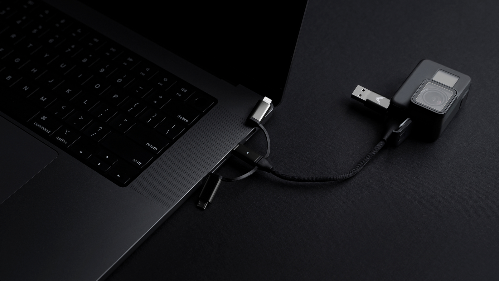 Zeus-X vs InCharge X: Best 6-in-1 Universal Cable 2026