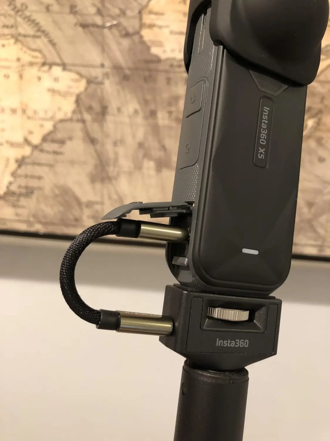 Does not work with Insta360 X5