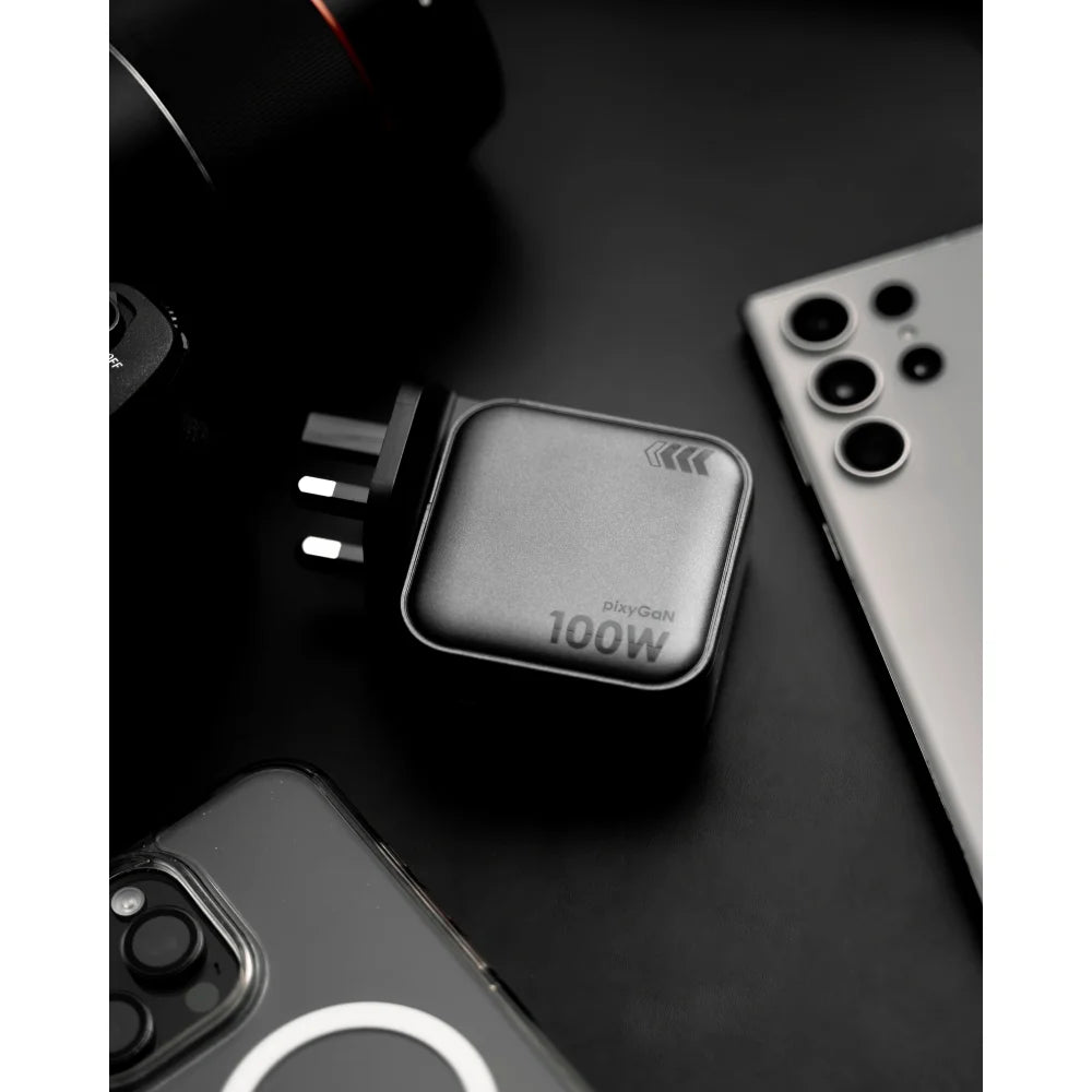 Pixy 100W Smart GaN Travel Charger with Interactive Display - International Adapter